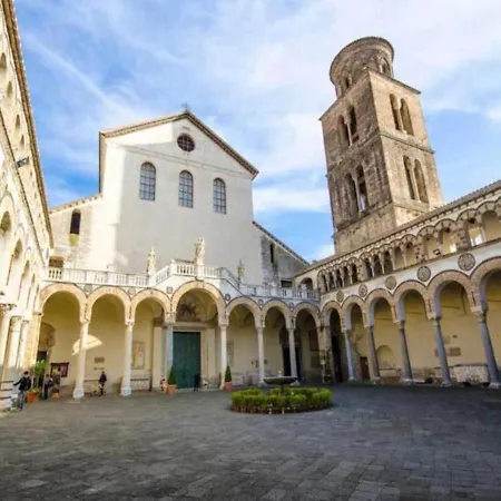 Duomo 公寓 萨莱诺